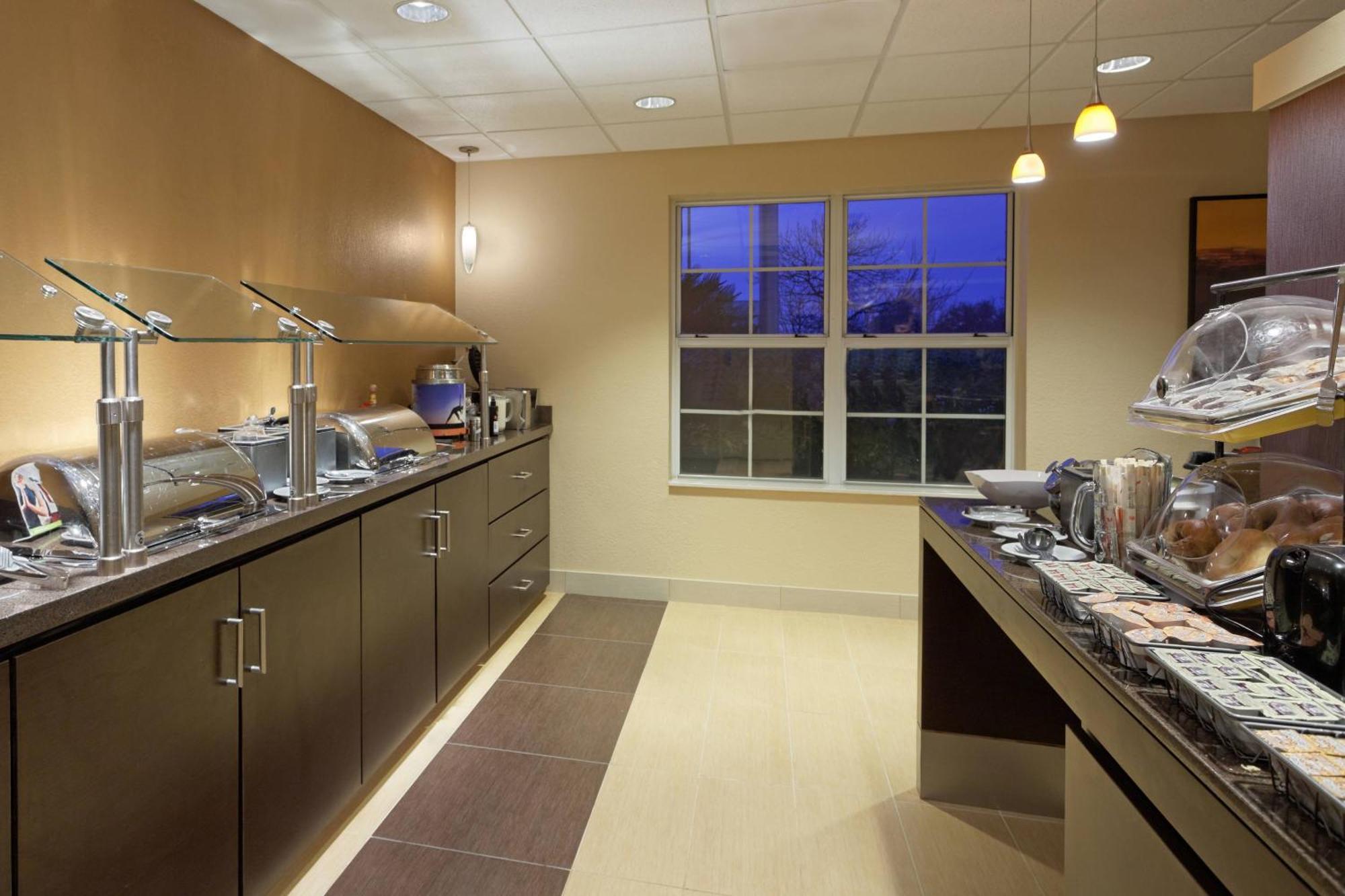 Residence Inn By Marriott Austin Parmer/Tech Ridge Exterior photo